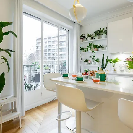 Maison Josephine Stunning Champs-elysees 3 Bedrooms