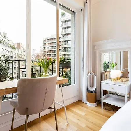 Maison Josephine Stunning Champs-elysees 3 Bedrooms *