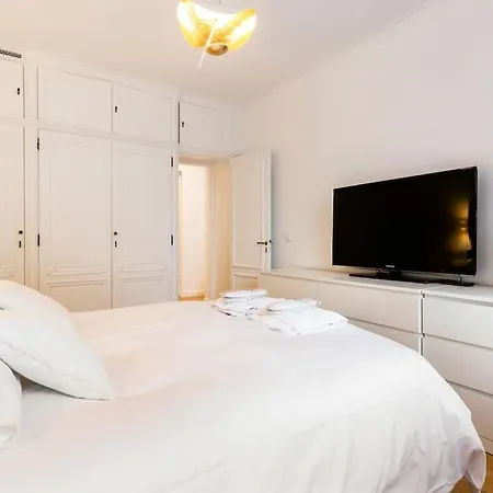 Maison Josephine Stunning Champs-elysees 3 Bedrooms * Paryż